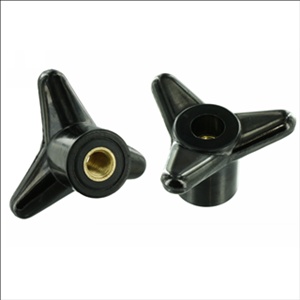 Ovládací matice průchozí – trojcípá