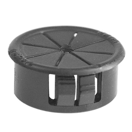 Průchodka kabelů otevřená