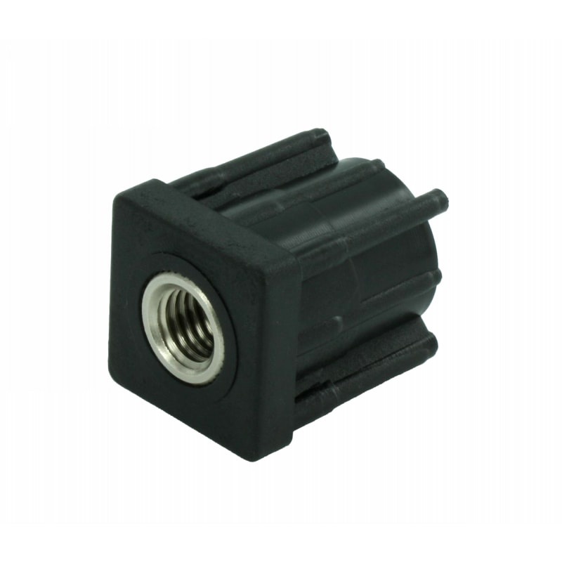 Záslepka čtvercová s&nbsp;mosazným závitem